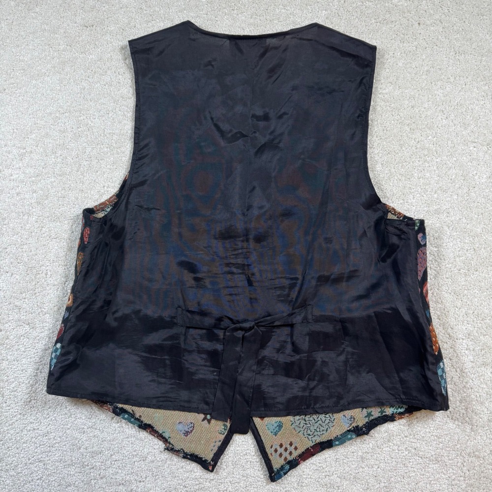 Facets Tapestry Vest Women's 1X Black Heart Print Vintage Metal Button Front - Picture 3 of 9